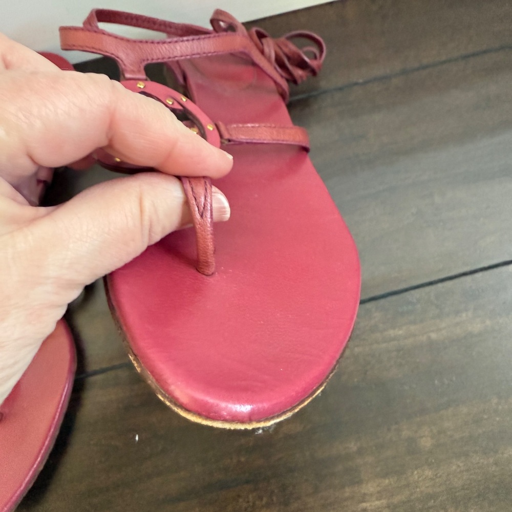 Sandals - Picture 5 of 8
